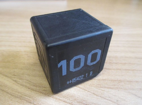 Relais 100