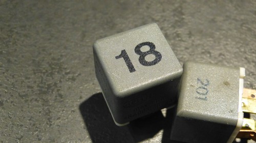 Relais arbeitskontaktrelais - 18,
